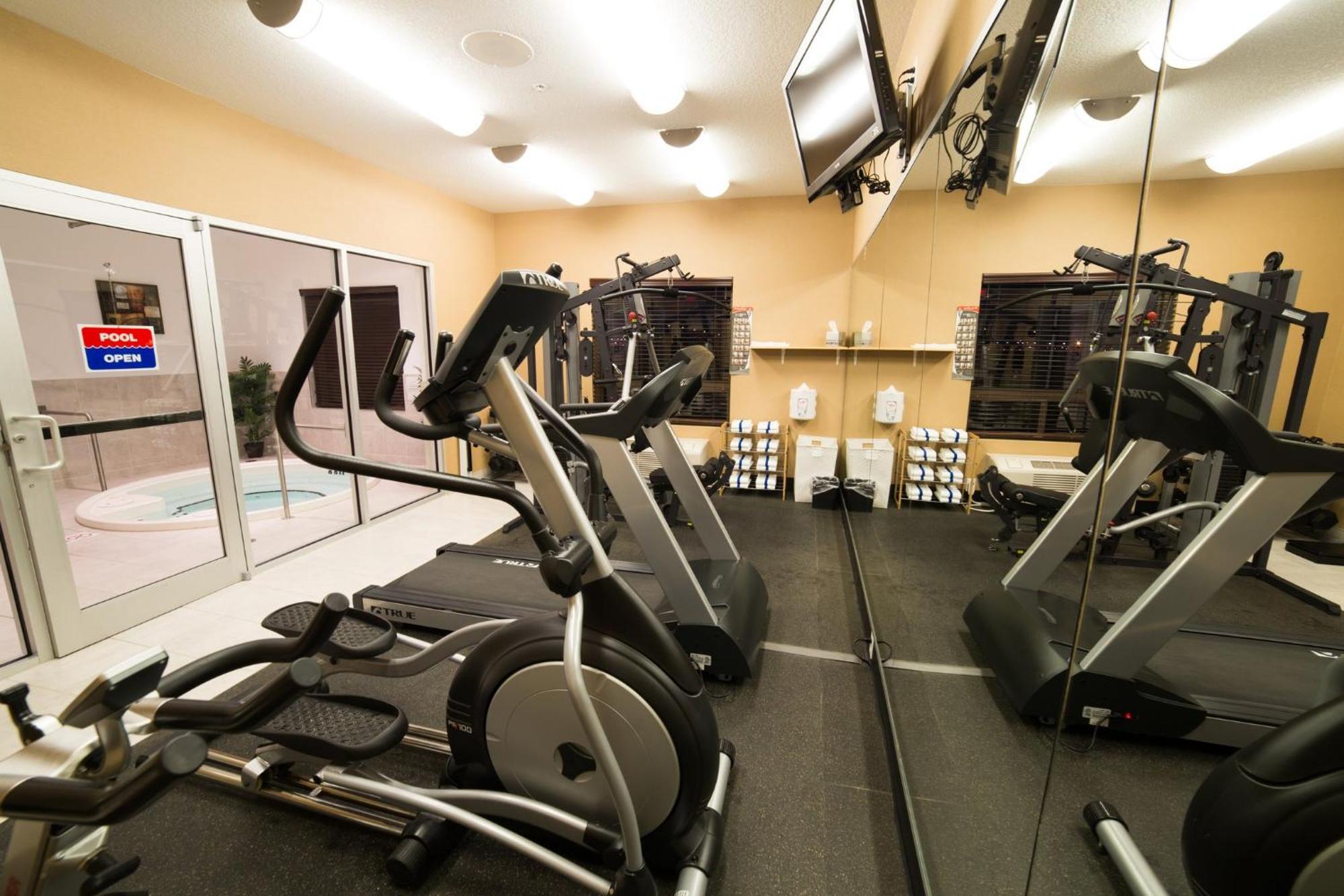 Holiday Inn Express Hotel & Suites - Slave Lake By Ihg Eksteriør bilde
